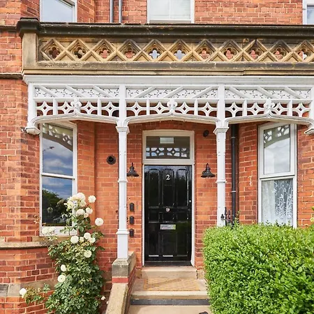 Host & Stay - 1895 At Whitby Exterior photo